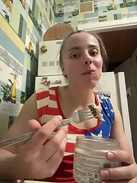 AlisaKissss online show from 04/18/26, 07:29