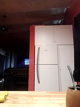 manucho2023 online show from 12/20/25, 04:25