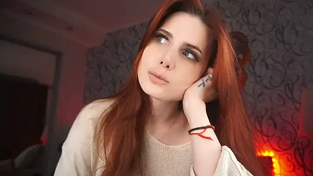 Snapshot of Foxy_irene chatting on 11/21/25, 01:43 Foxy irene online show from 11/21/25, 01:43