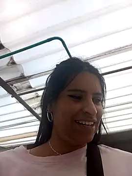 Snapshot of _elektrah chatting on 09/22/25, 09:06 elektrah online show from 09/22/25, 09:06