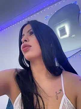 Snapshot of JannaNader12 chatting on 01/03/25, 02:32 JannaNader12 online show from 01/03/25, 02:32