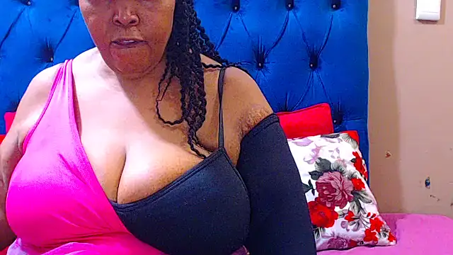 ebonycandy10 online show from 11/10/25, 04:22