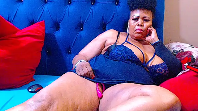 ebonycandy10 online show from 02/28/26, 04:30