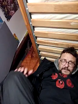 Snapshot of casanuevo chatting on 11/24/25, 03:12 casanuevo online show from 11/24/25, 03:12