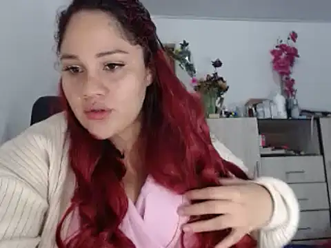 Snapshot of melissa4855 chatting on 12/16/24, 01:42 melissa4855 online show from 12/16/24, 01:42