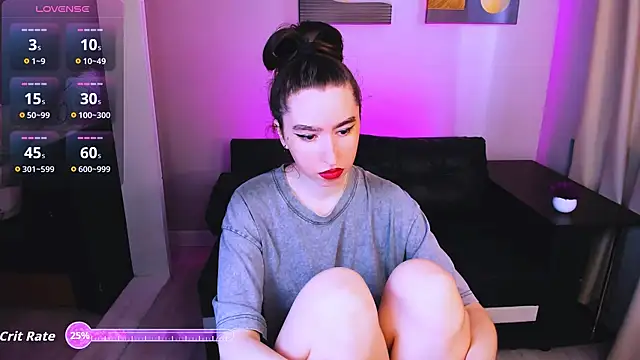 Snapshot of Lily_xBabe chatting on 06/14/26, 01:46 Lily xBabe online show from 06/14/26, 01:46
