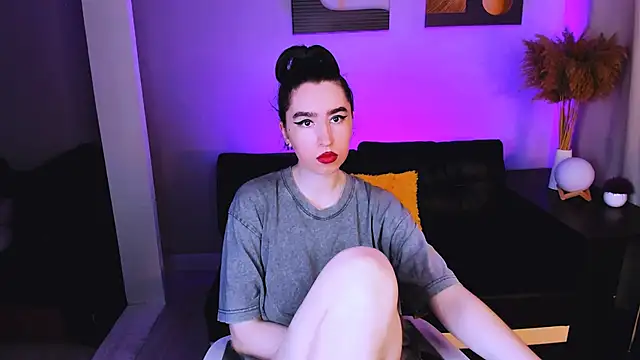 Snapshot of Lily_xBabe chatting on 06/28/26, 02:34 Lily xBabe online show from 06/28/26, 02:34