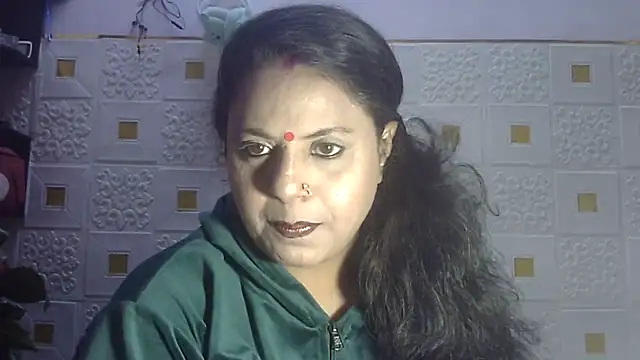 Sexy komolika online show from 02/12/25, 01:48