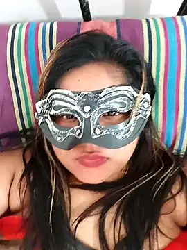 littlequeen77 online show from 01/19/25, 08:39