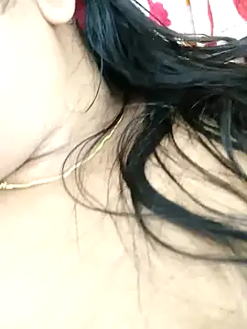 littlequeen77 online show from 02/28/25, 03:04