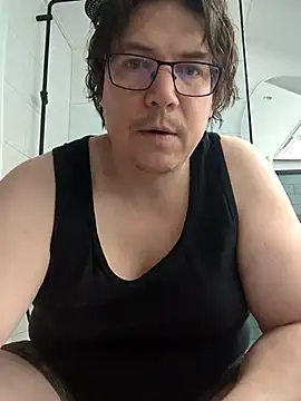 owned by goddess laurie online show from 05/14/26, 05:58