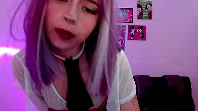 Snapshot of Kind_Scarlett chatting on 01/23/25, 02:23 Kind Scarlett online show from 01/23/25, 02:23