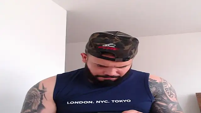 alexandergranda71 online show from 12/30/24, 05:34