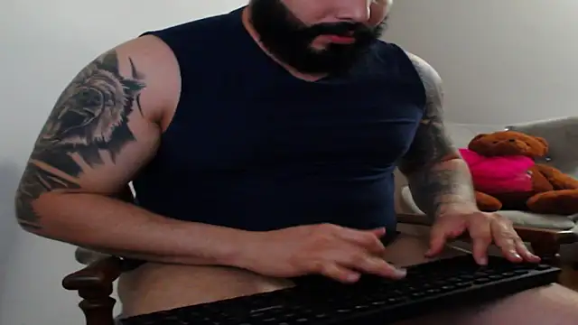 alexandergranda71 online show from 03/04/25, 12:50