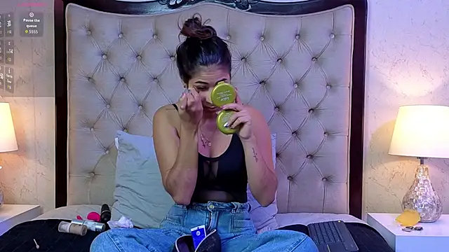 Snapshot of MontVta chatting on 02/26/26, 12:15 MontVta online show from 02/26/26, 12:15