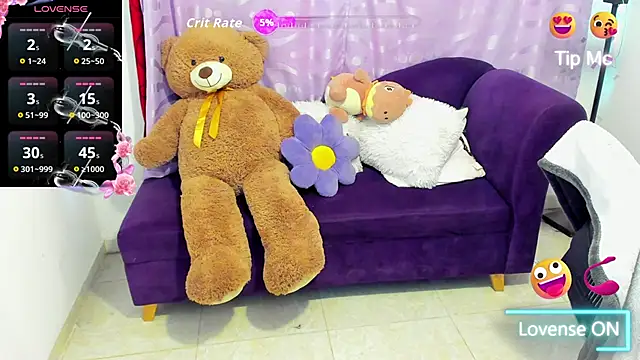 Snapshot of cynthia_watson chatting on 09/29/25, 02:00 cynthia watson online show from 09/29/25, 02:00