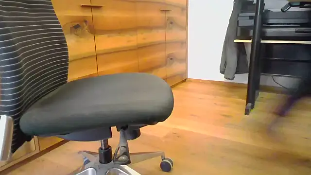 10 1992 online show from 11/28/25, 12:30