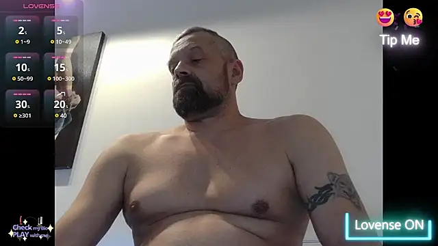 northman1977 online show from 12/11/24, 04:31