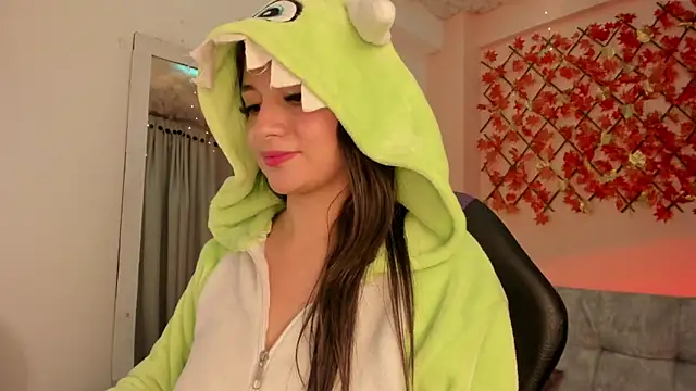 Snapshot of Sweet_Candies chatting on 03/01/25, 03:43 Sweet Candies online show from 03/01/25, 03:43