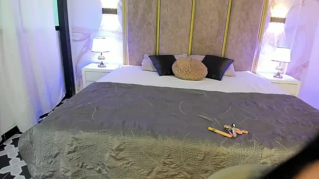 PaulinaDuarte online show from 11/10/25, 11:42