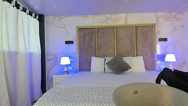 PaulinaDuarte online show from 11/15/25, 12:02