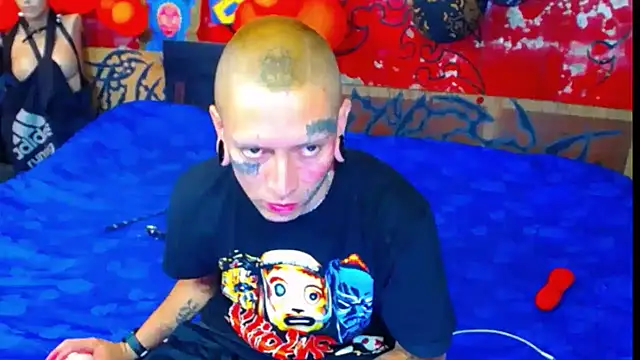 deivid estrada online show from 10/20/25, 03:45