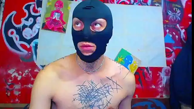 Snapshot of deivid_estrada chatting on 07/16/26, 04:35 deivid estrada online show from 07/16/26, 04:35