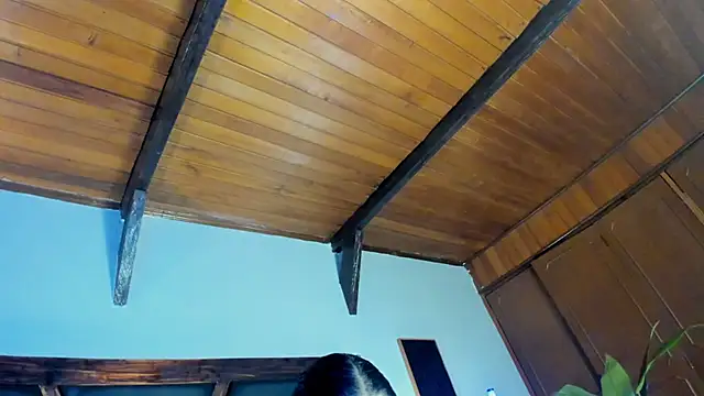 Snapshot of EmiliWilliams chatting on 05/20/26, 10:05 EmiliWilliams online show from 05/20/26, 10:05