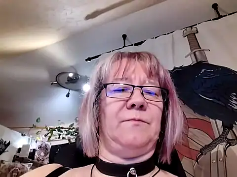 TittenMichelle online show from 05/06/26, 06:24