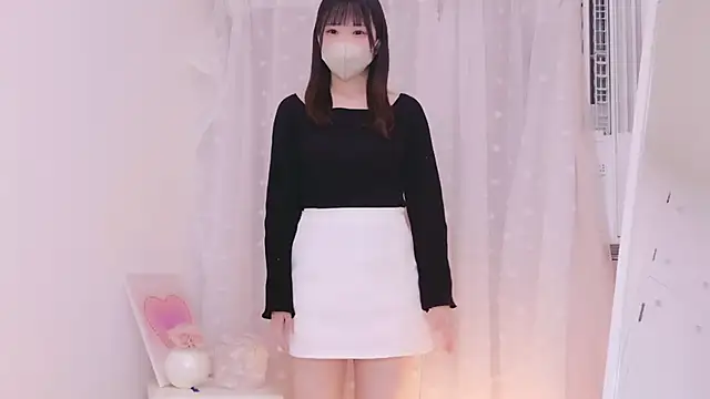 Snapshot of HONO_cha chatting on 03/12/25, 11:09 HONO cha online show from 03/12/25, 11:09