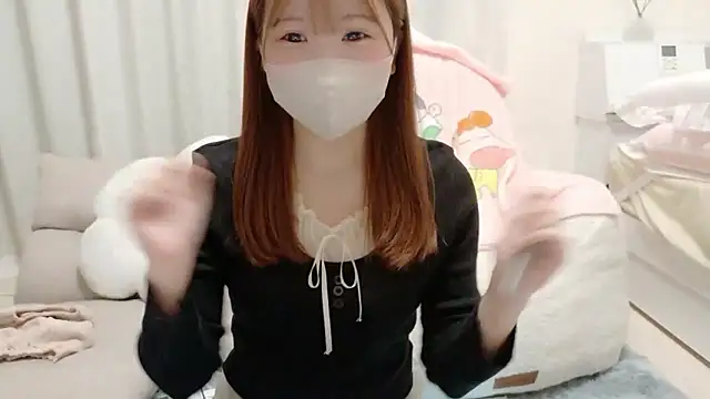 Snapshot of HONO_cha chatting on 10/14/25, 11:22 HONO cha online show from 10/14/25, 11:22