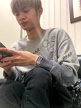 mumuowl online show from 01/13/26, 04:01