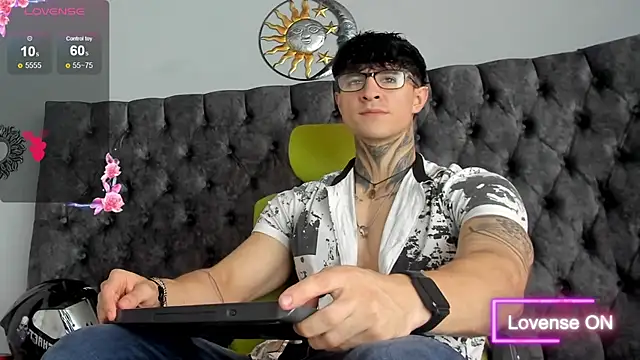 Jeins carter online show from 03/17/25, 01:39