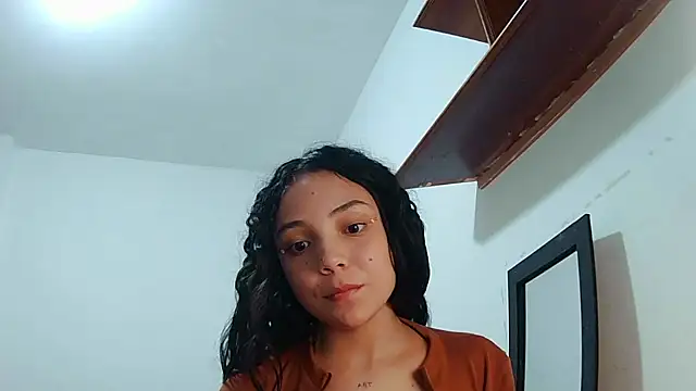 linzeysmith4 online show from 12/30/24, 09:59