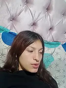 Emma-Wilson online show from 12/19/25, 10:39