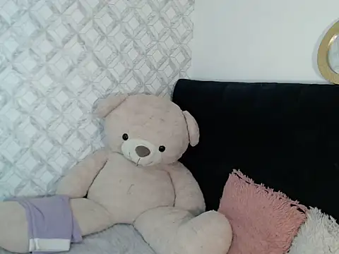 Emma-Wilson online show from 01/11/26, 05:12