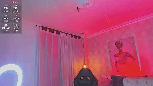 Shantall   online show from 09/15/25, 10:59