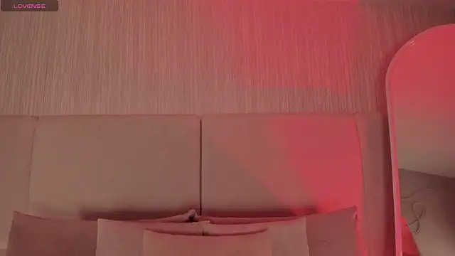 MALENA-ANGEL online show from 12/16/25, 08:36