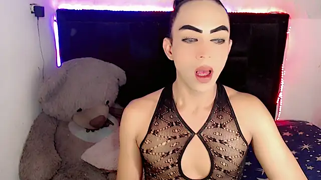 Michell Queen online show from 03/18/26, 05:54