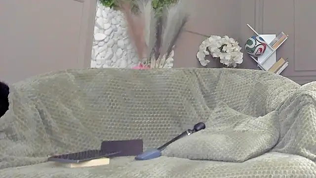 Deliciouslips online show from 06/25/26, 03:27