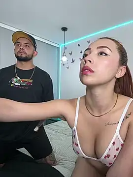 Snapshot of Chloe_Johnson_ chatting on 01/22/25, 02:26 Chloe Johnson online show from 01/22/25, 02:26