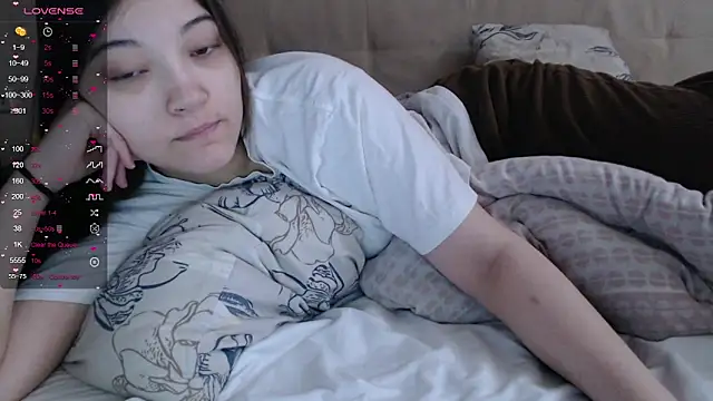 AlisaDevis online show from 03/01/26, 07:21