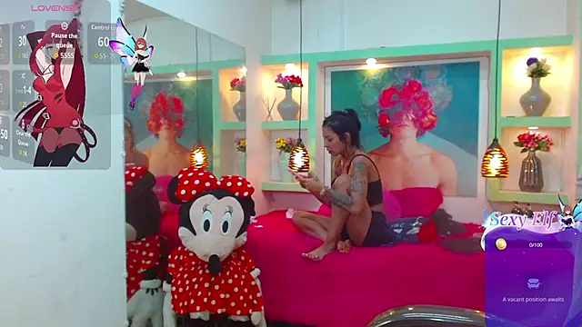 lorenapinto online show from 03/24/26, 01:43