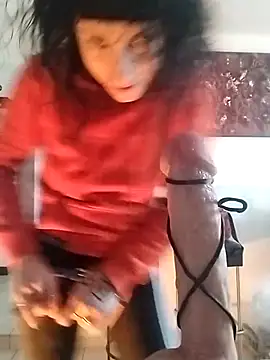 freyamoret online show from 01/04/25, 07:55