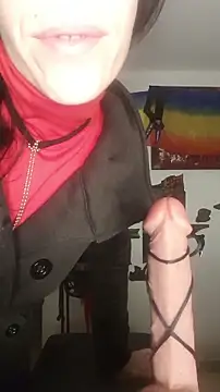 freyamoret online show from 12/21/25, 05:14