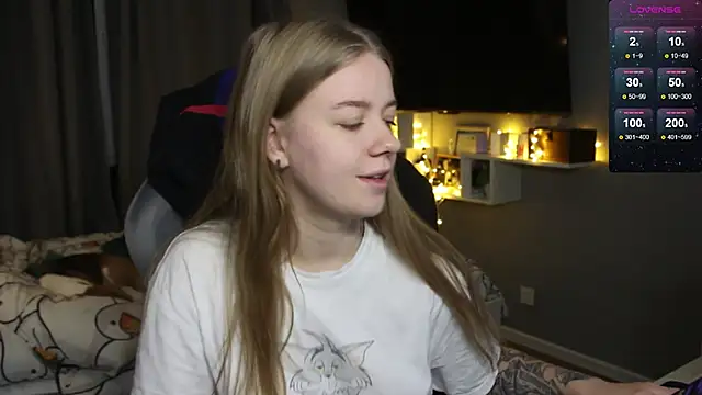 candy maggie online show from 12/26/24, 02:16