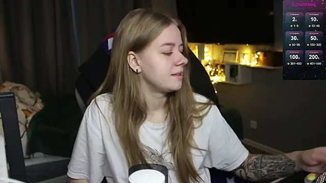 candy maggie online show from 12/27/24, 06:57