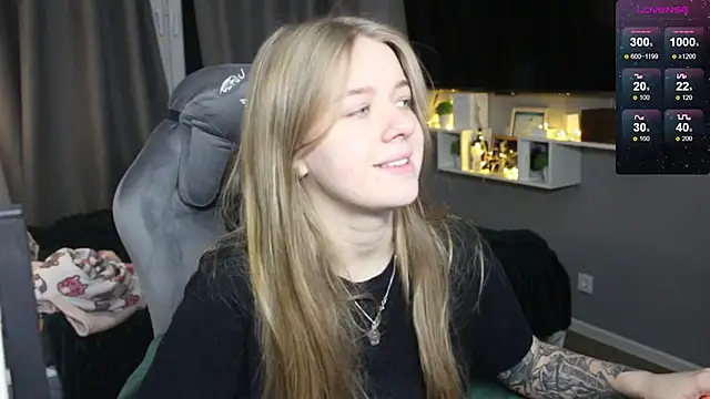 candy maggie online show from 01/12/25, 05:01