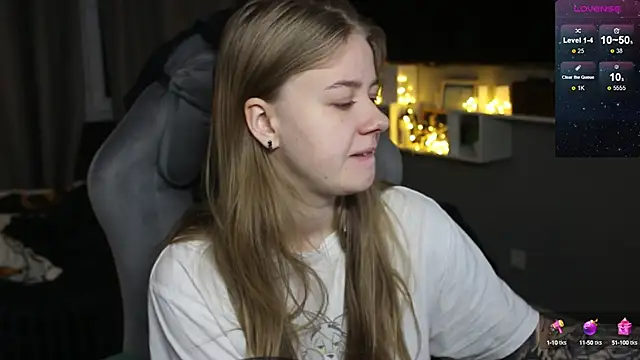 candy maggie online show from 01/15/25, 05:37