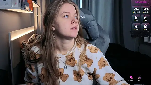 candy maggie online show from 03/12/25, 09:44